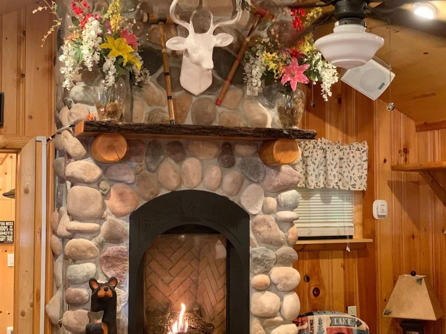 The Croquet Cabin Your Year Round Romantic Escape Villa Boulder Junction Exterior photo
